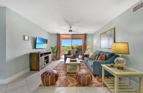 Aventura Apartment | Resort-like home by PMI unit Aventura
