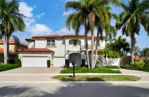 Boca Raton House | Resort style 5-bedroom Villa in Boca Raton