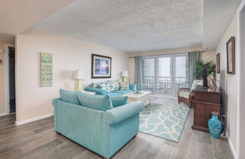 Diamond Beach Condo | Resort-Style Beach-Front Condo in North Beach Tower in Diamond Beach!