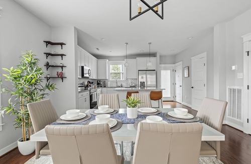 Jackson Ward House | Richmond Gem, Free Parking, Quiet, Fenced,Walkable