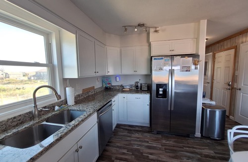 Kitty Hawk Cottage | Right on the Beach and Dog Friendly!