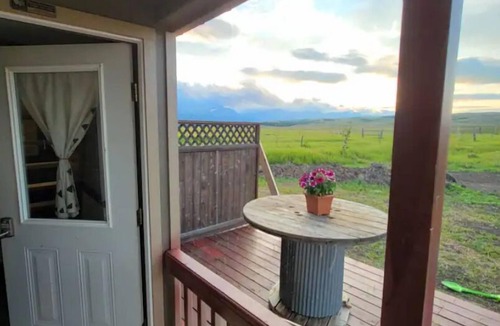 Browning Cottage | Rising Wolf Johnson Ranch RV Tent and Cabins
