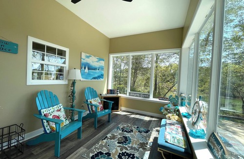 Lancaster House | River Retreat, Slice of Heaven, Tranquility, Fishing, Kayak, Crabbing, 4BR, Pet