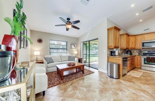 Sunrise House | Riverfront Backyard & Grill: Sunrise Family Home