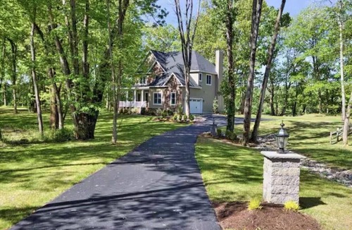 Johnsonville House | Riverfront on the Hudson with nature to explore