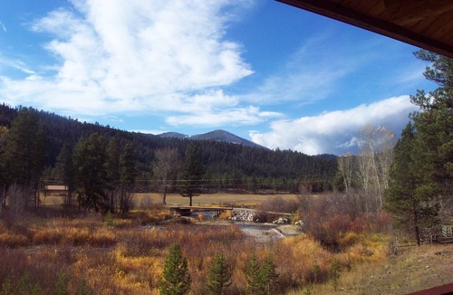 Darby Cabin | Riverside Romance & Adventure at the Aspen Cabin on the Alta Ranch