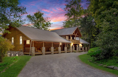 Fishs Eddy House | RiverView Estate By Brophy
