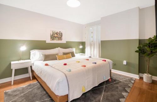 North Bay Village Apartment | Roami at Adagio