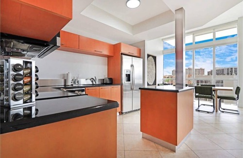 Sunny Isles Beach House | Roami at Sunny Isles | Combo Units | 6 Bedroom