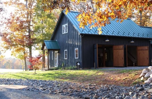 Lovingston House | RockFish Estate | The 100 Collection | HotTub