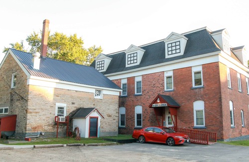 Whippleville Apartment | Room 1.5, 1st Floor, shared bath