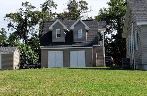 Hardyville Apartment | Room on river with sunset views and private beach!