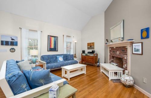 East Dennis House | Roomy 3 Bedroom Home - Perfect for Families