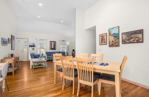 East Dennis House | Roomy 3 Bedroom Home - Perfect for Families