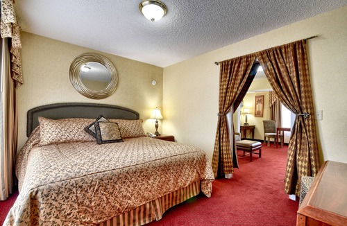 Ballston Spa Hotel | Roosevelt Inn and Suites Saratoga Springs