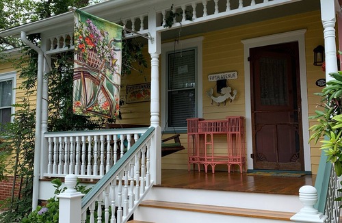 West Cape May House | Roost WCM Center of town. Old charm meets modern conveniences !
