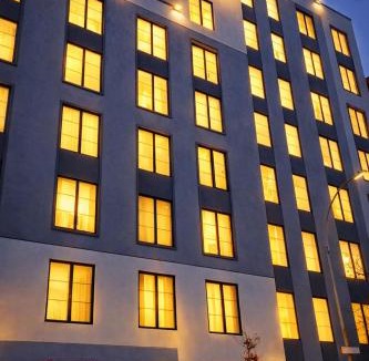 West Bronx Hotel | Rose Hotel Near Yankee Stadium