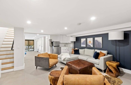 Washington Heights Apartment | Rove Travel | Ivy | Lux 2 BR Huge Private Outdoors