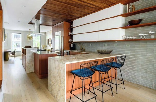 Crown Heights House | Rove Travel | Pacific Row | Duplex w/Backyard