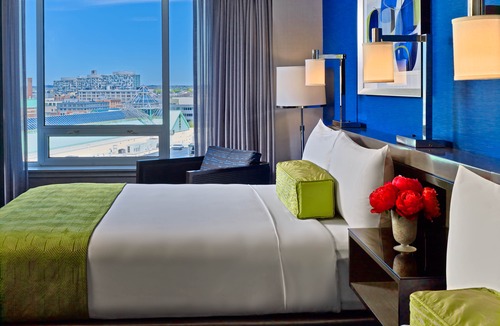 East Cambridge Hotel | Royal Sonesta Boston