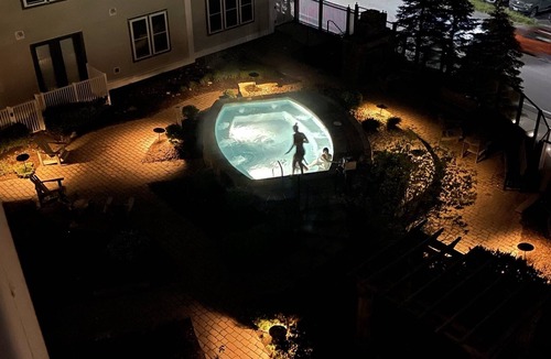 Edray Condo | S102|Hot tub, Garage, Ski in/out