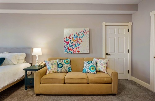 Edray Condo | " S202-204|Hot Tub,Garage,Ski in/out"