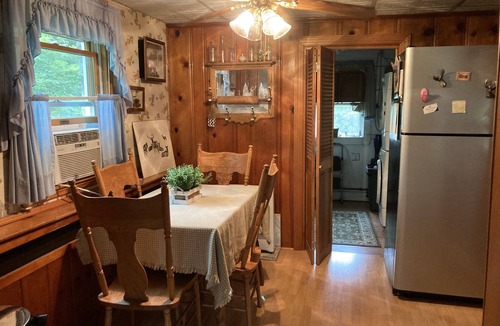 East Berne Cottage | SADDLEBROOK ACRES HORSE FARM & COUNTRY COTTAGE HAS A LITTLE BIT FOR EVERYONE!