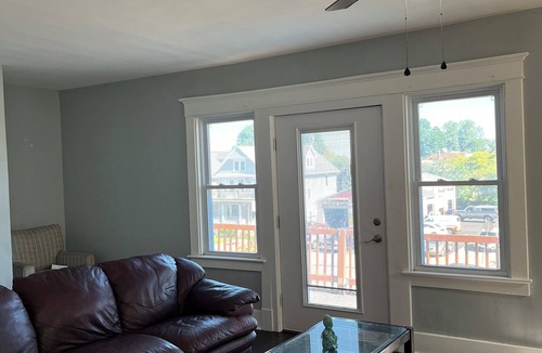 North Buffalo Apartment | Safe and secure 3 bedroom 1 bathroom premium loft, and location. With driveway