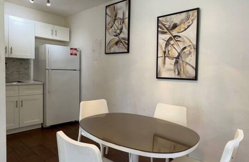 Sailboat Bend Apartment | Sailboat Bend Apartments. Apt # 1