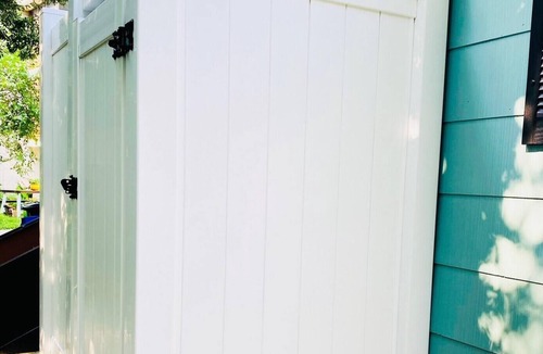 Villas Cottage | Salt-Kissed Cottage Escape - Sweet Seascape Beach Cottage Bliss!