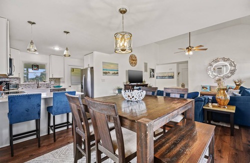 Captain's Cove House | Salty Sea Lyons Landing | Golf Views, Screened Porch, Fireplace, Pool Access, Pet Friendly