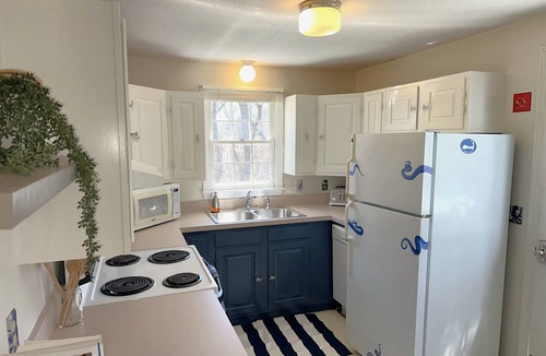 Campground Landing House | Samara Tide | 3BR Walk to Bay Beach, Pet Friendly