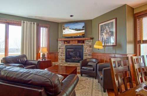 Edray House | Sanctuary Family Paradise Private Home with Hot tub Snowshoe Mtn Resort