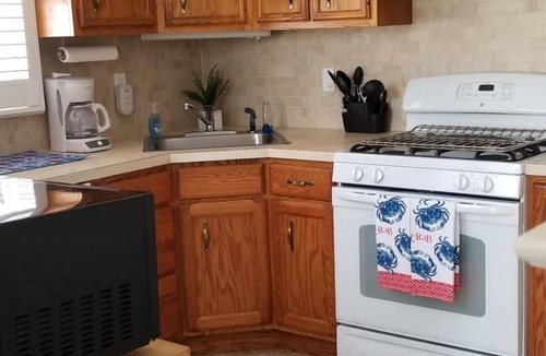 South End House | Sandcastle park! Basketball, Tennis, beach, mini golf, ice cream & restaurants!