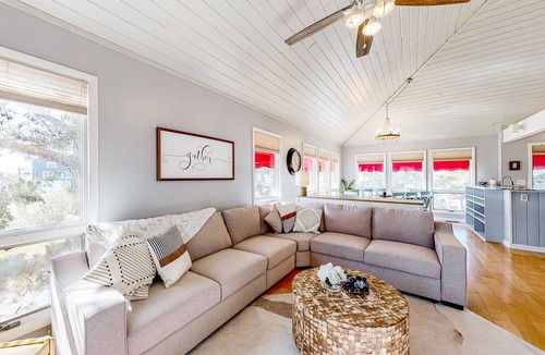 Sandpiper Pines House | Sandpiper Village home with private beach, fireplace, balcony, & washer/dryer