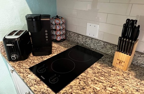 Lake Ridge Apartment | Sandy Shore Studio 5 min to beach