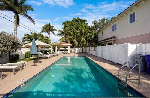 Cypress Point House | Santa Barbara Villa by Dream Vacation