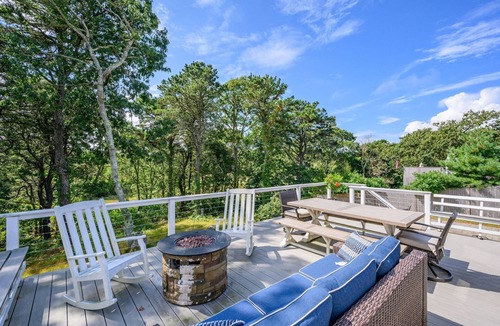 West Chatham Cottage | Sarah-N-Dipity: Cozy Cottage Near Ridgevale Beach