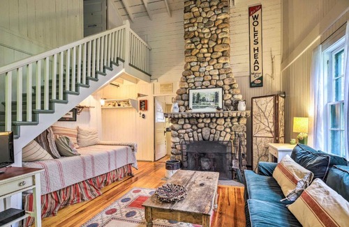 Saranac Lake House | Saranac Lake Cabin w/Beach Access
