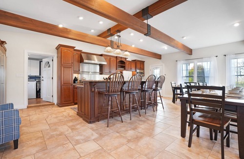 Warwick House | Saybrook Hall | Pickleball, Pool, and Hot Tub!