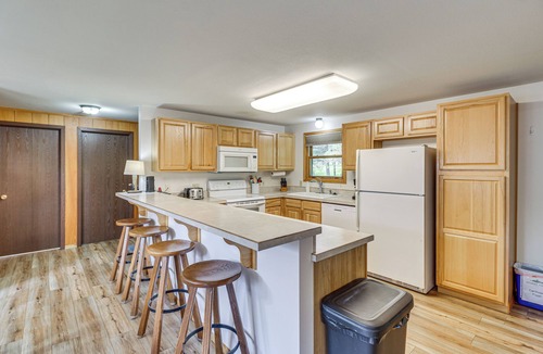 West Glacier Cottage | Scenic Forest Lodge Outside Glacier National Park!