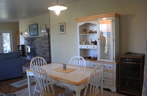 Somers Cottage | Scenic View Of Flathead Lake With Mission Mtns In The Background