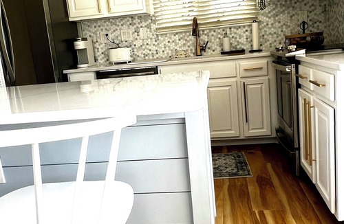 Bethany Beach Condo | Sea Colony, Lakefront, 2 BR + Loft, walk to beach, shops & restaurant