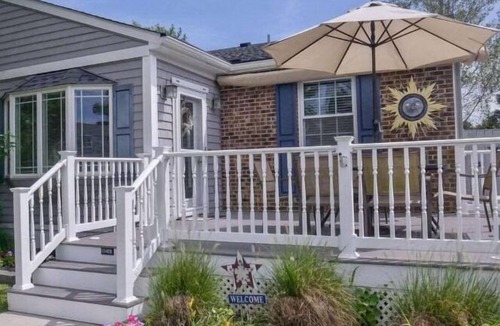 Village Green Condo | Sea Isle City - Situated midway between Historic Cape May and the "Always Turned On" Atlantic City