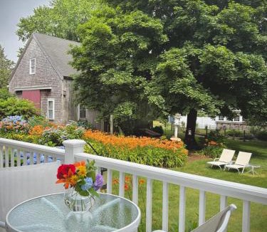 West Brewster Hotel | Sea Meadow Inn