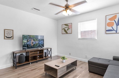 Edgewood House | SEA N SUN 1015 - Close to Cruise Port, Airport,Fort Lauderdale