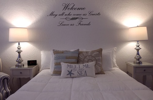 East Fort Lauderdale Hotel | Sea Spray Inn