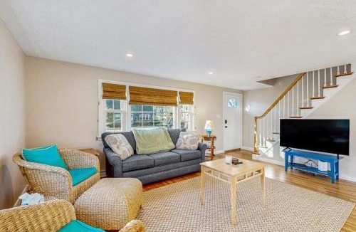 Teaticket House | Seabreeze Escape