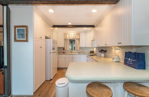 Sea Scape House | Seascape Cottage - Kitty Hawk, MP 3.5, 300 Yds to Beach, Pool, Foosball, Near Golf Course, Pets OK