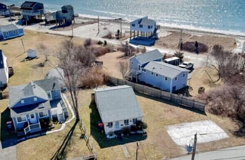 Fairhaven House | Seaside Cottage Steps to Beach/Close to Ferry to Martha's Vineyard & Nantucket